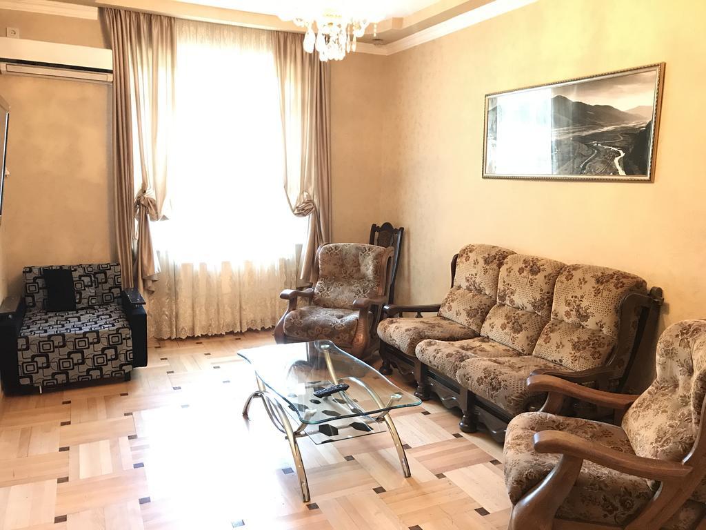 Io Apartment Tiflis Exterior foto